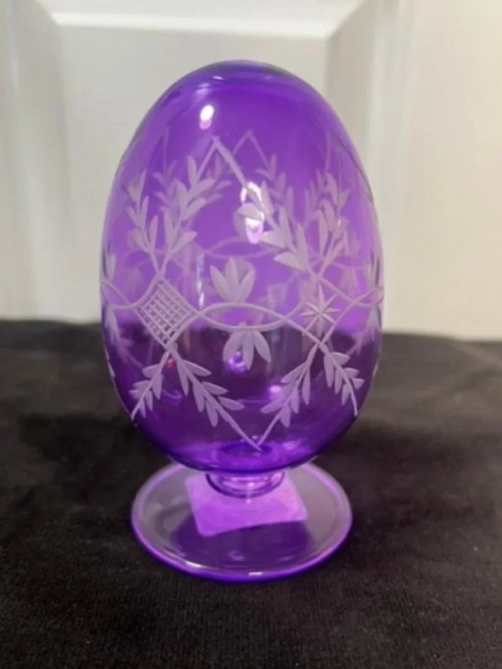 Anthropologie/Terrain Hand-Etched Egyptian Glass Egg in Violet – NWT